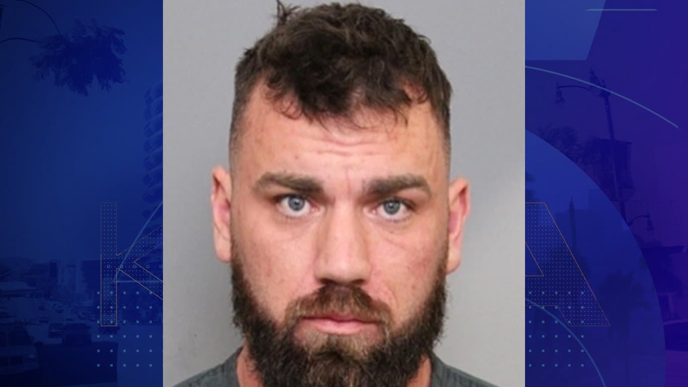 Man kills girlfriend in domestic violence incident in the OC